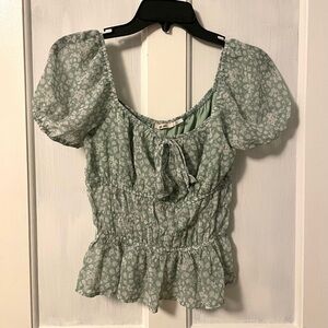 mi ami Green Floral Blouse